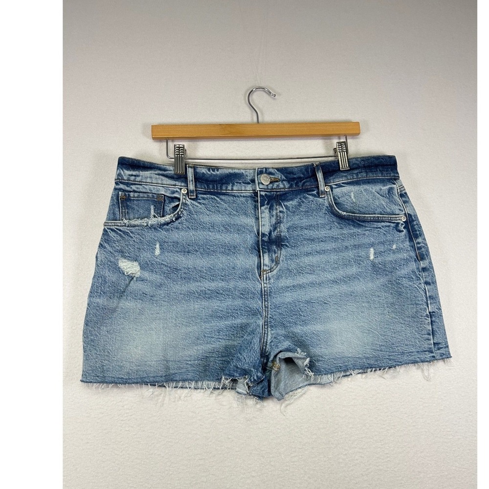 Casual LOFT Women 14 Blue Light Wash Distressed Raw Hem High Rise Denim Shorts